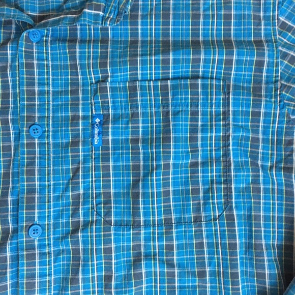 Columbia | Blue Plaid Button Down Shirt - Picture 4 of 9